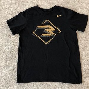 Black and gold abstract Nike tee shirt